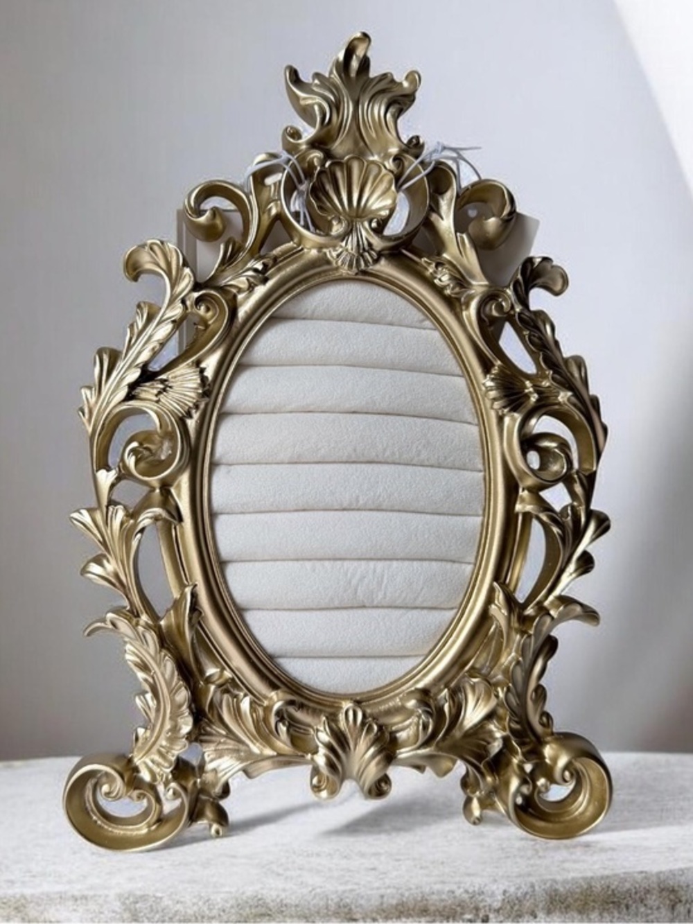 Ring Holder Gold Ring Wedding Display ornate Stand Frame antique style……